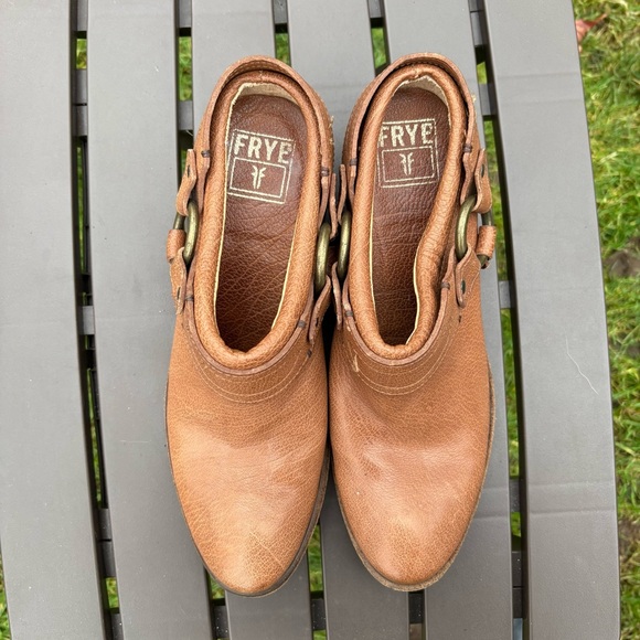 Frye Carson Belted Harness Mules Brown Leather Moto Clog Women’s 9 - Picture 7 of 14